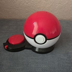 Pokemon Red and White Pokeball Playset